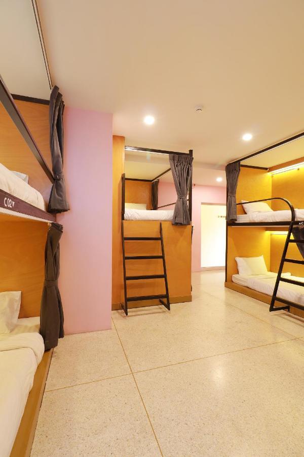 Le Light House & Hostel Chiang Mai Exterior foto